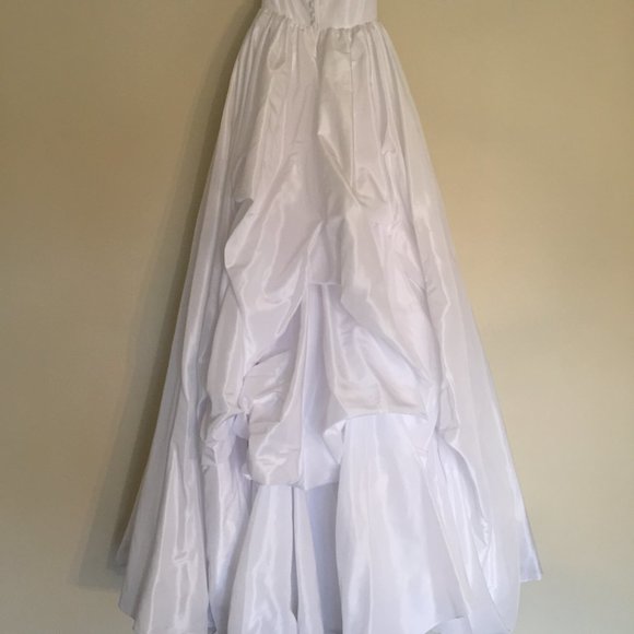Wtoo beautiful White Gown size 2 extra long Debutante/Wedding/Quinceañera - Picture 5 of 13